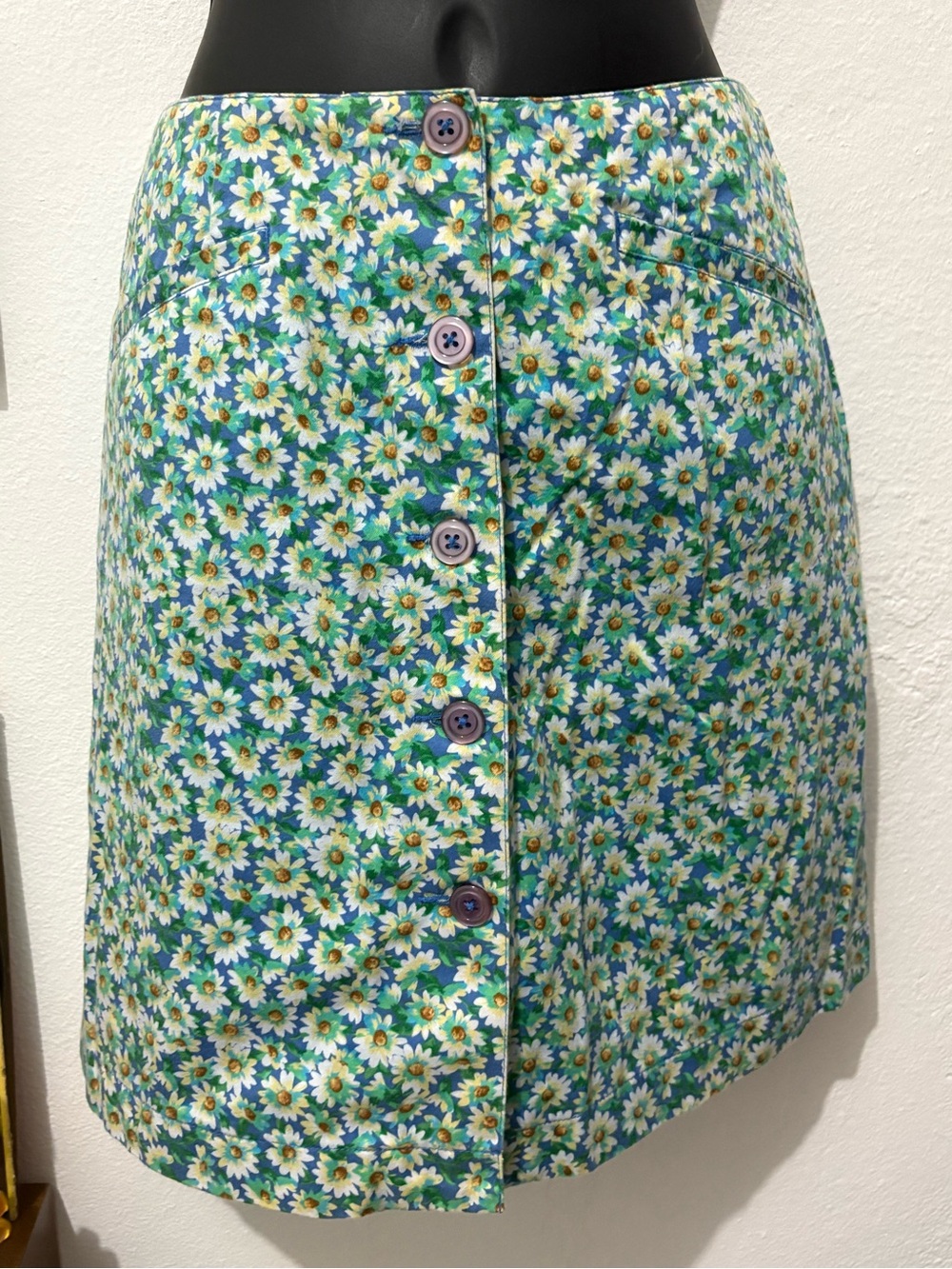 Women’s Vintage Floral Daisy Button-Front Green Cotton Skort